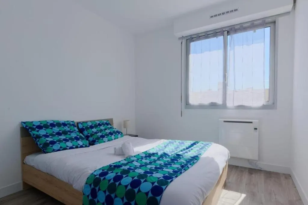 Appartement 4 Chambres 8 Personnes St Charles Marseille Apartment
